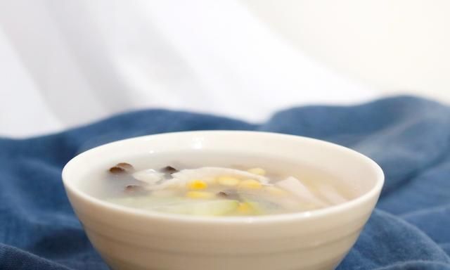 别光顾着吃饭，三伏天得来一道汤，开胃清暑，成本不到10块钱