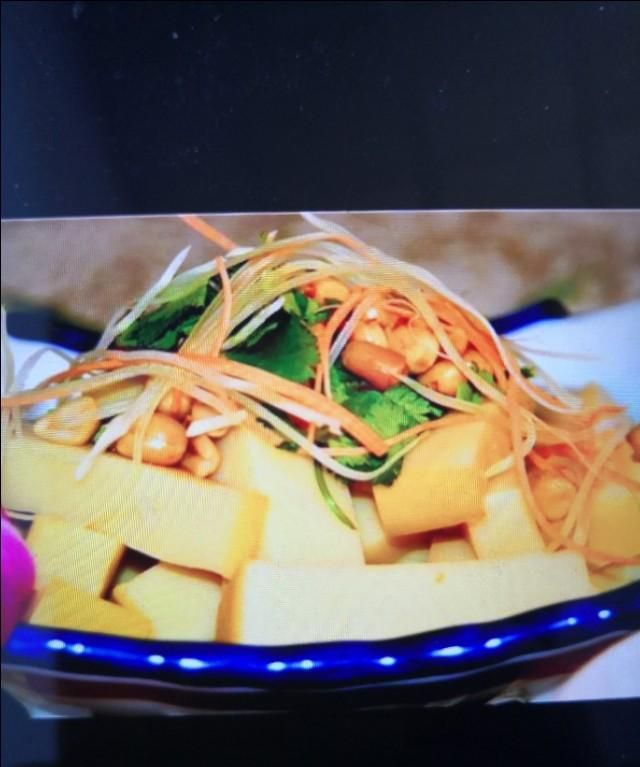 天热了求好吃的豌豆粉做法,豌豆凉粉的十种吃法图6