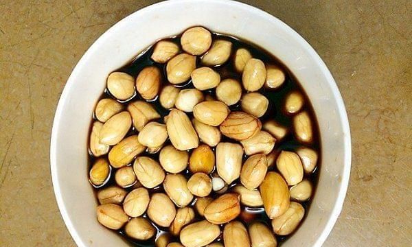 醋泡花生的功效:醋泡花生的做法和功效有哪些图3