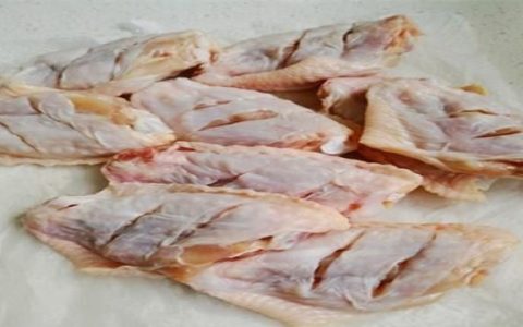 奥尔良烤鸡翅烤箱,烤箱版奥尔良烤鸡翅的做法