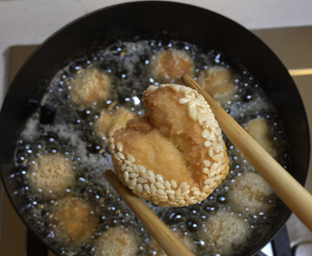 快年底了，学做4款好吃的炸货，个个香酥可口，孩子见了开心过年