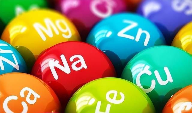 天天喝“奶”还骨质疏松？骨科主任：忽视这2点，喝再多奶也没用