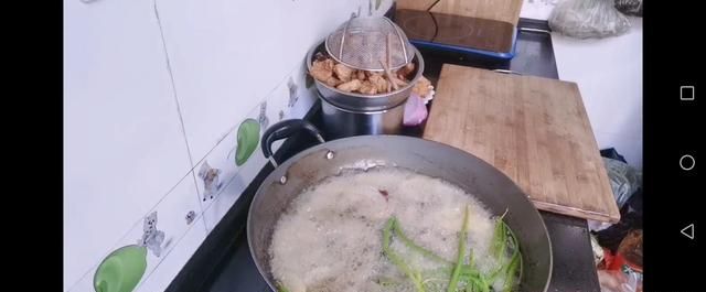 怎么干炸带鱼图11