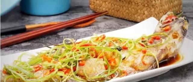 清蒸鲽鱼的做法，清蒸鲽鱼怎么做好吃又简单图3