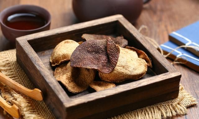 山楂的功效与作用，山楂陈皮荷叶的功效与作用及食用方法图1