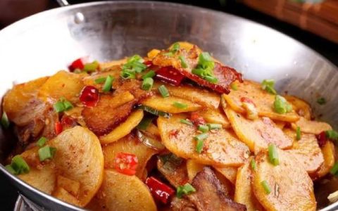 干锅土豆片的做法，干锅土豆片怎么做好吃又简单