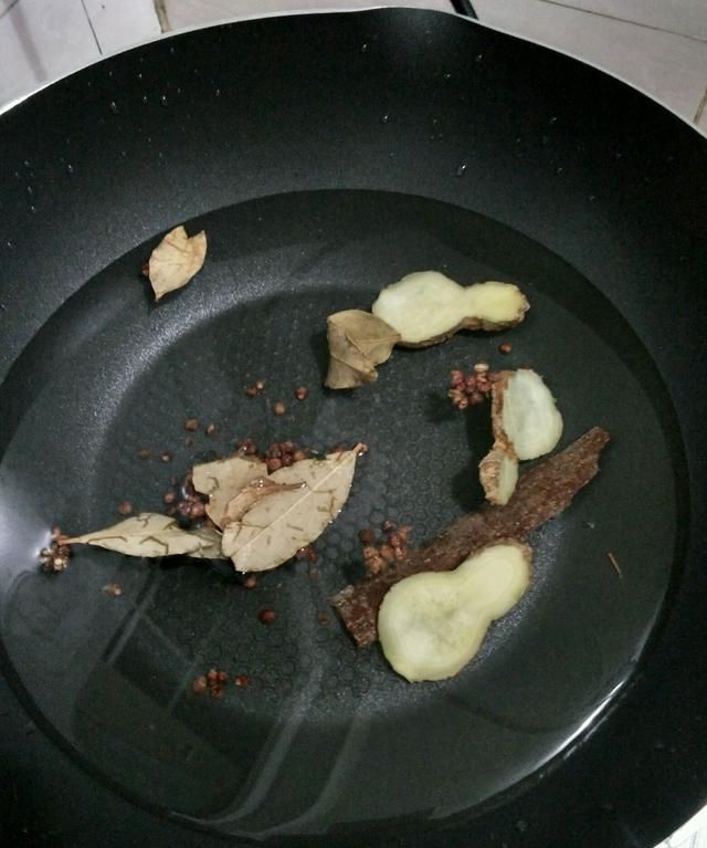 水晶白凤爪是如何制作的呢(白色凤爪制作方法)图3